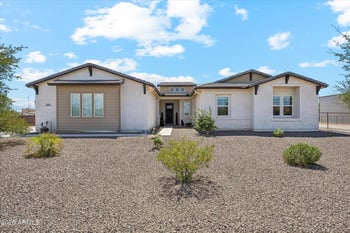 1647 E Lobo St, San Tan Valley, AZ 85140