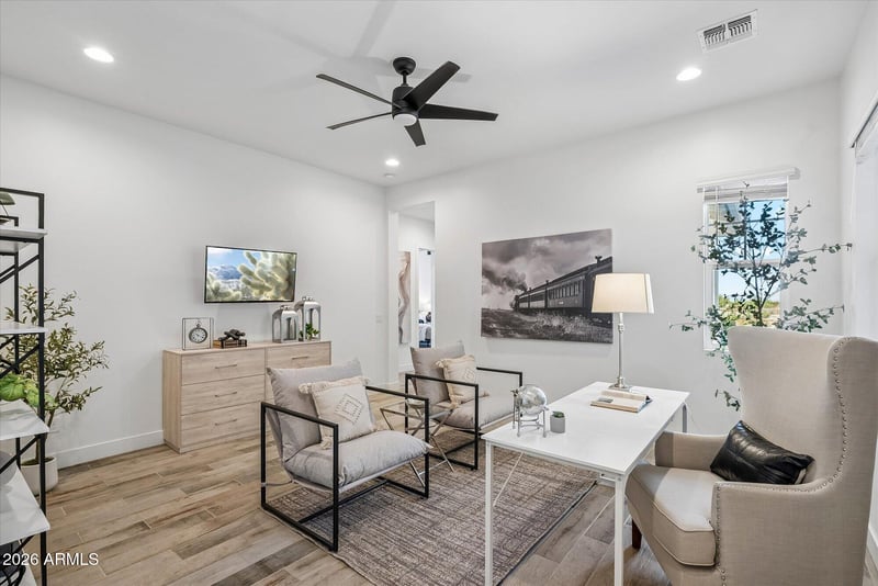 1647 E Lobo St, San Tan Valley, AZ 85140