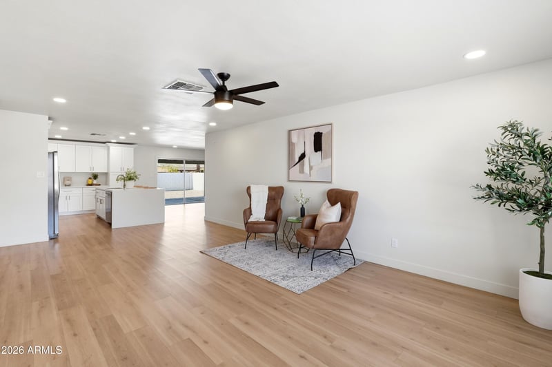 1647 E Palmcroft Dr, Tempe, AZ 85282