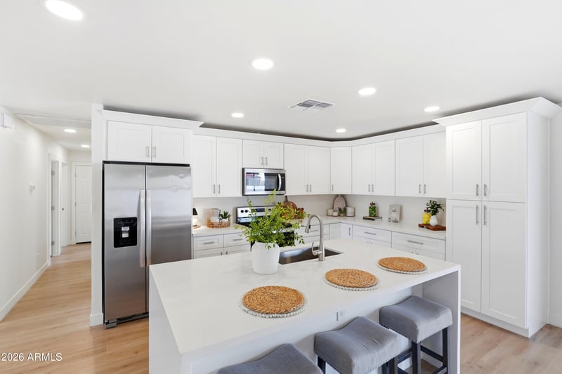 1647 E Palmcroft Dr, Tempe, AZ 85282