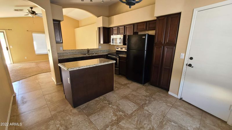 1647 E Palomino Dr, Gilbert, AZ 85296
