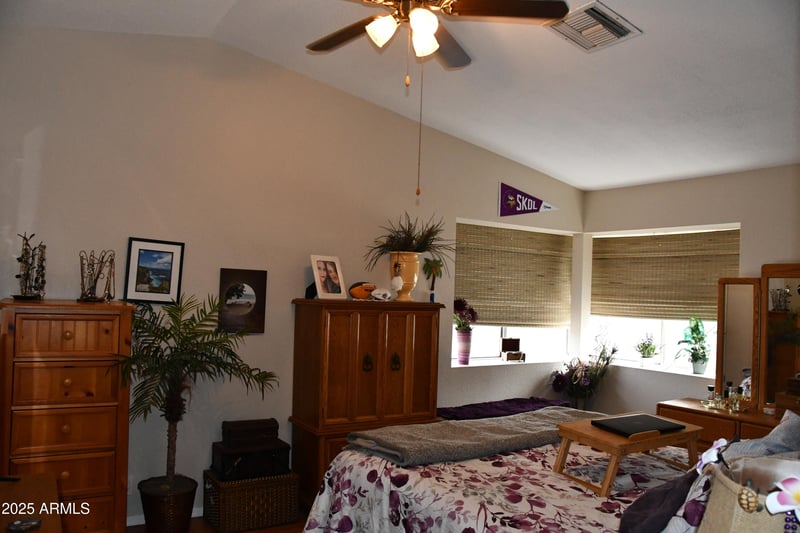 1647 Wagoner Rd, Phoenix, AZ 85022