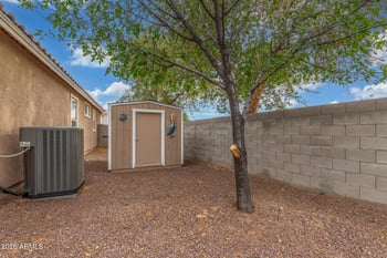 16470 Prickly Pear Trl, Surprise, AZ 85387
