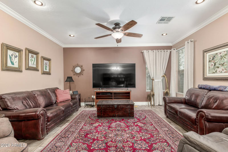 16470 Prickly Pear Trl, Surprise, AZ 85387