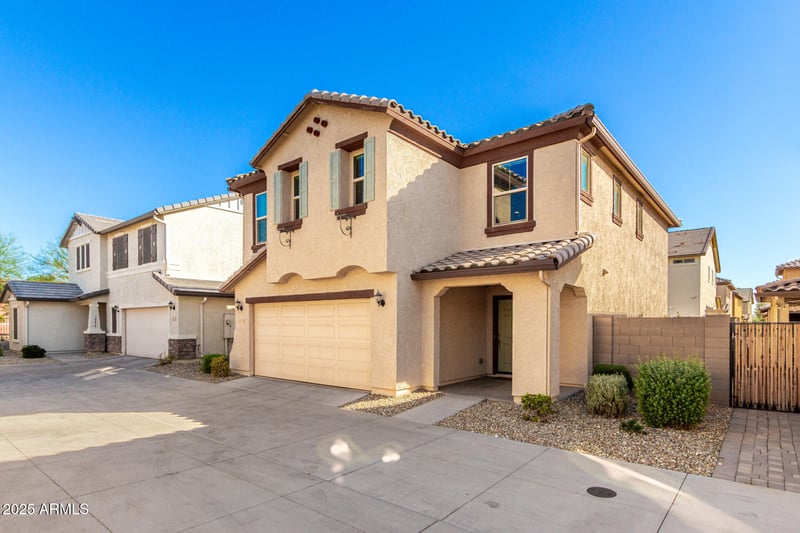 16472 Culver St, Goodyear, AZ 85338