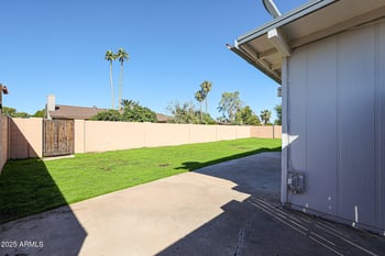 1648 Campus Dr, Tempe, AZ 85282