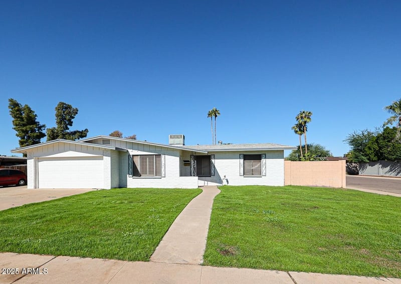 1648 Campus Dr, Tempe, AZ 85282