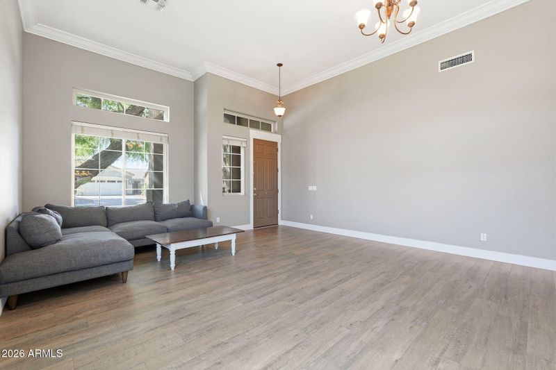 1648 E Beretta Pl, Chandler, AZ 85286