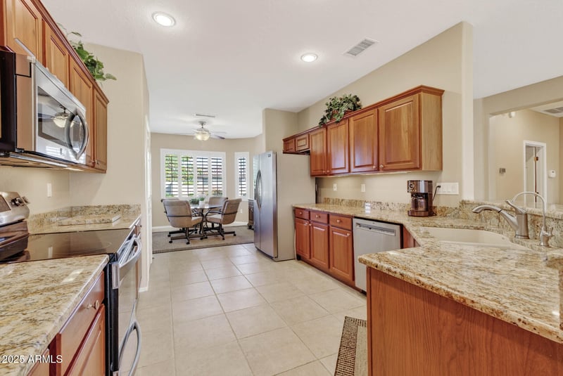 16481 Century Plant Dr, Surprise, AZ 85387