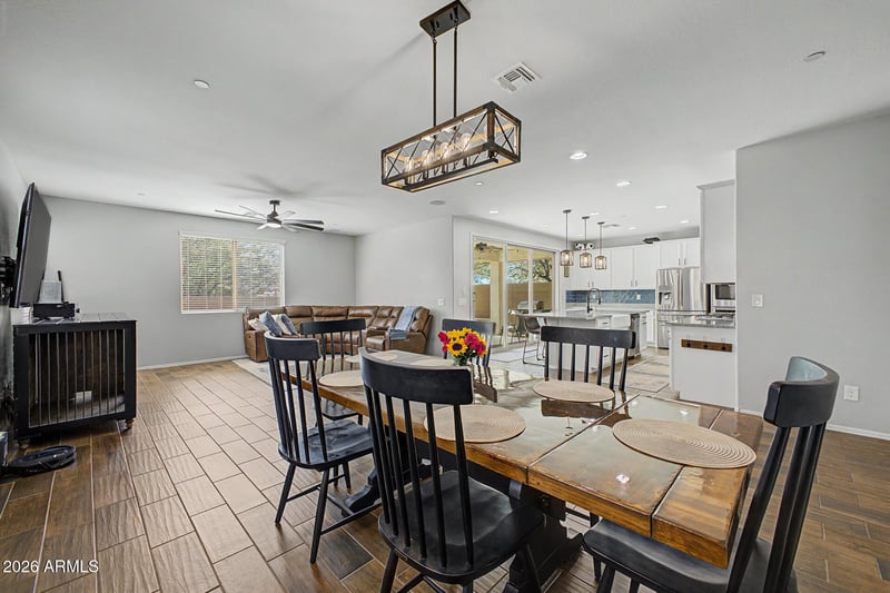 1649 N 212th Dr, Buckeye, AZ 85396