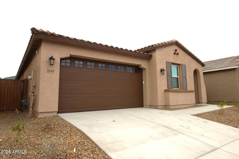 1649 La Mirada Dr, Phoenix, AZ 85041