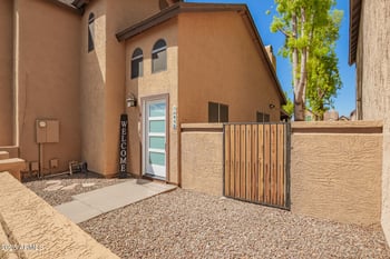 16490 67th Ln, Peoria, AZ 85382