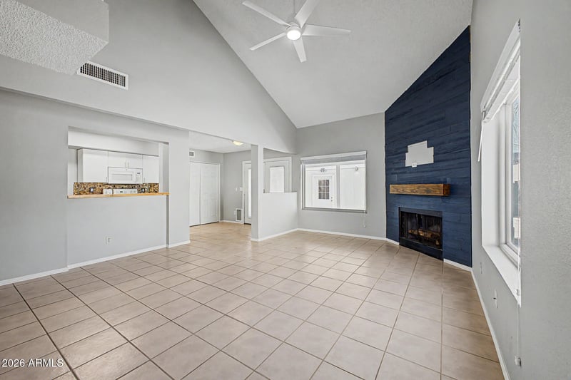 16496 N 68th Ave, Peoria, AZ 85382