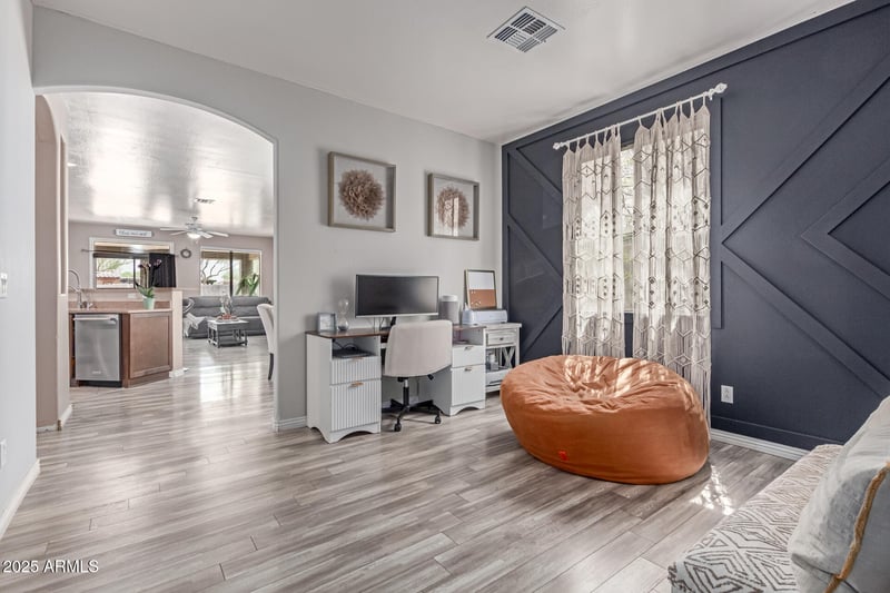 165 Diamond Trl, San Tan Valley, AZ 85143