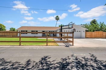 165 Water Tank Rd, Gilbert, AZ 85296