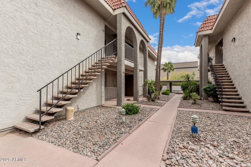 1650 87th Ter #25B, Scottsdale, AZ 85257