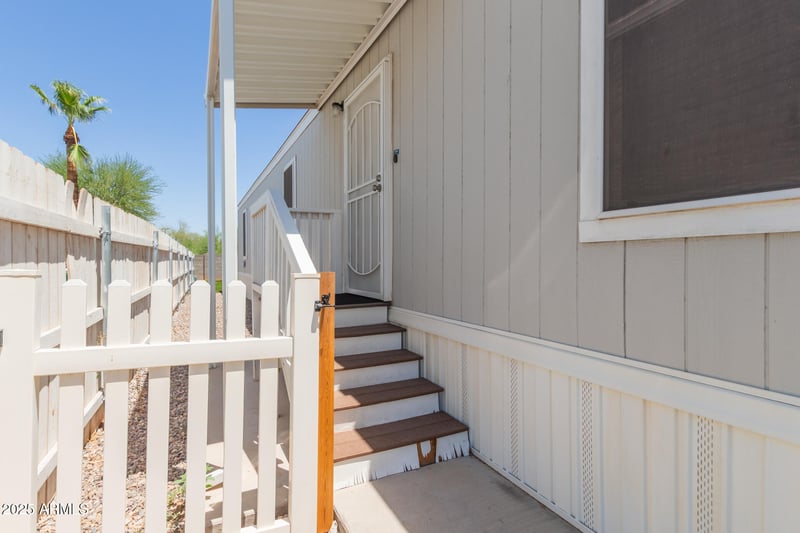 1650 Arizona Ave #117, Chandler, AZ 85286