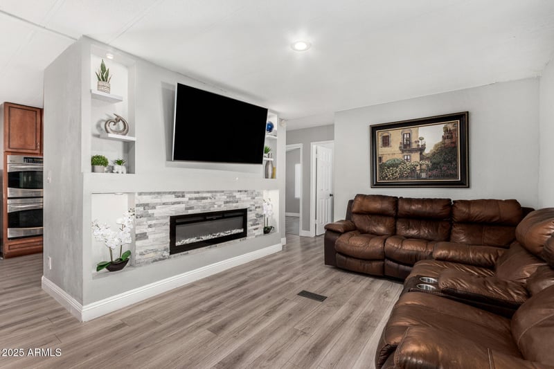 1650 Arizona Ave #342, Chandler, AZ 85286