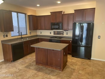 1650 Cottonwood Ln, Phoenix, AZ 85045