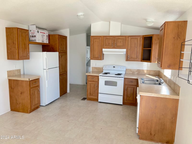 1650 S Arizona Ave #105, Chandler, AZ 85286