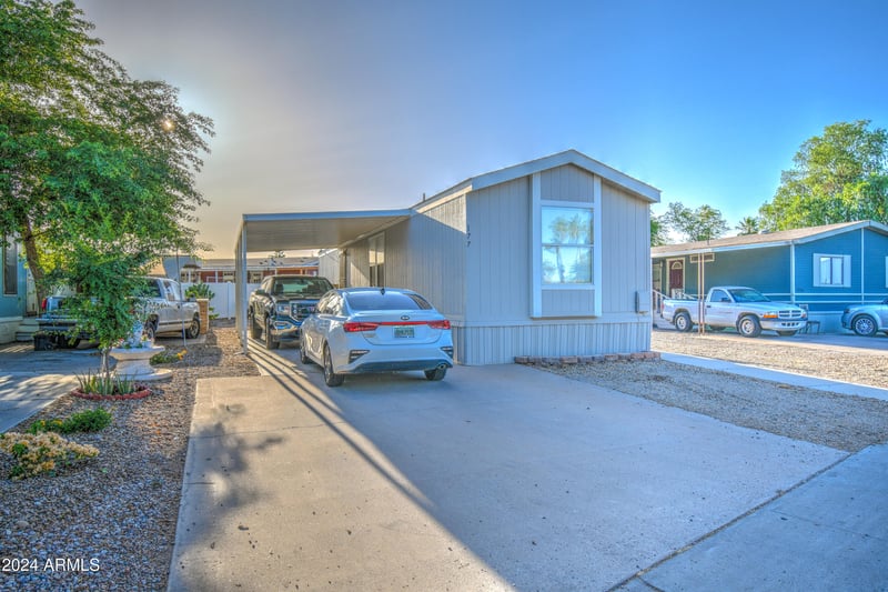 1650 Arizona Ave #177, Chandler, AZ 85286