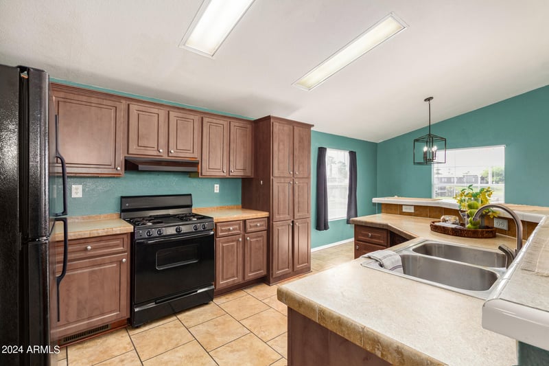 1650 S Arizona Ave #23, Chandler, AZ 85286