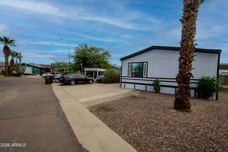 1650 S Arizona Ave #96, Chandler, AZ 85286