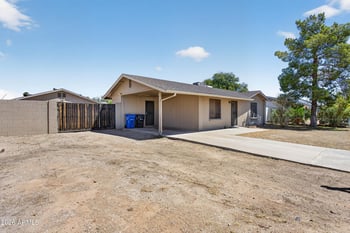 1650 W Campo Bello Dr, Phoenix, AZ 85023