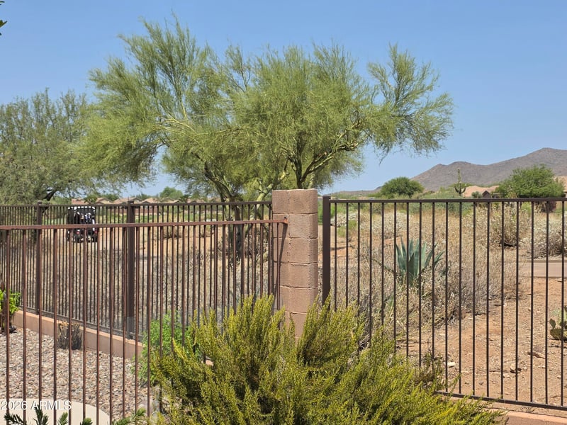 1650 W Dion Dr, Anthem, AZ 85086