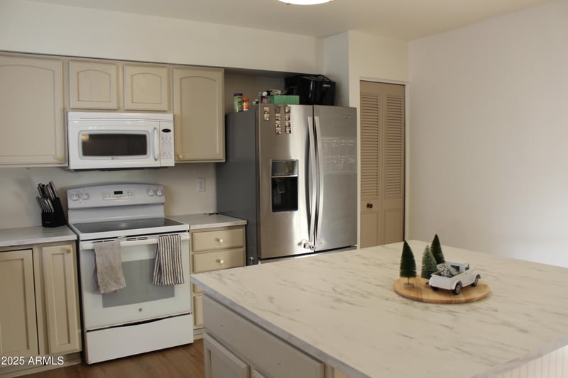 1650 Windsor --, Mesa, AZ 85204