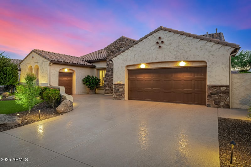 16501 Alvarado Dr, Goodyear, AZ 85395