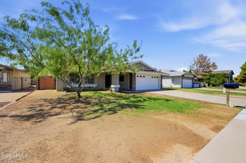 1651 E Apollo Rd, Phoenix, AZ 85042