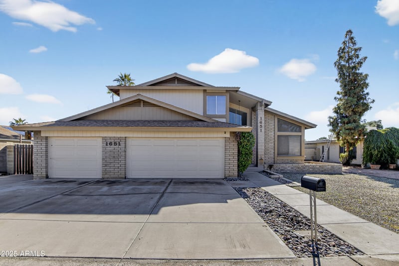 1651 Lindner Ave, Mesa, AZ 85202