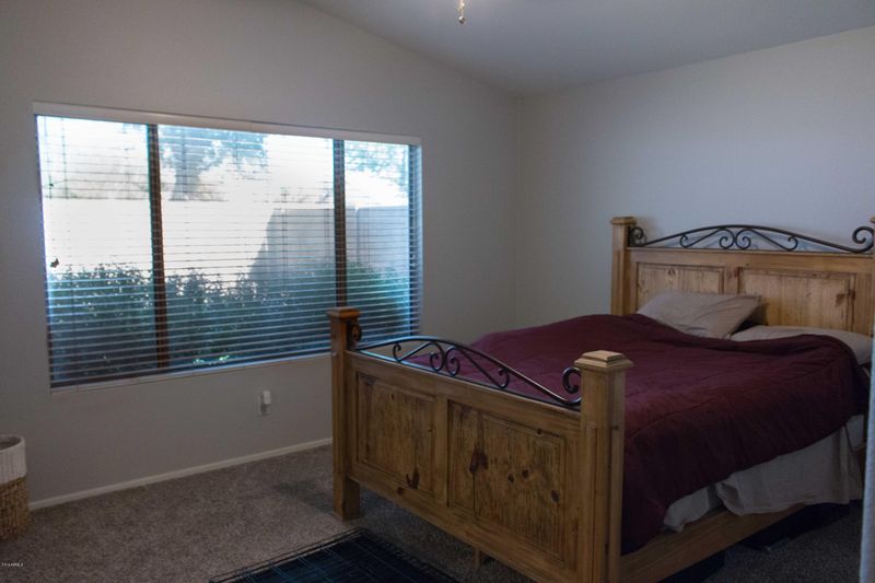 16513 N 69th Dr, Peoria, AZ 85382