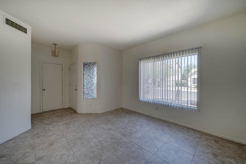 16514 N 68th Dr, Peoria, AZ 85382