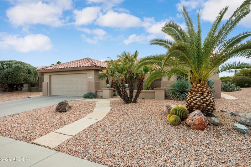 16515 Monteverde Ln, Surprise, AZ 85374