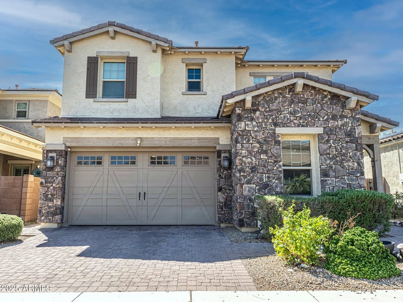 16516 2nd Dr, Phoenix, AZ 85023