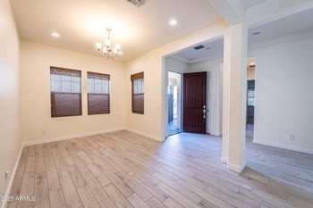 16516 2nd Dr, Phoenix, AZ 85023