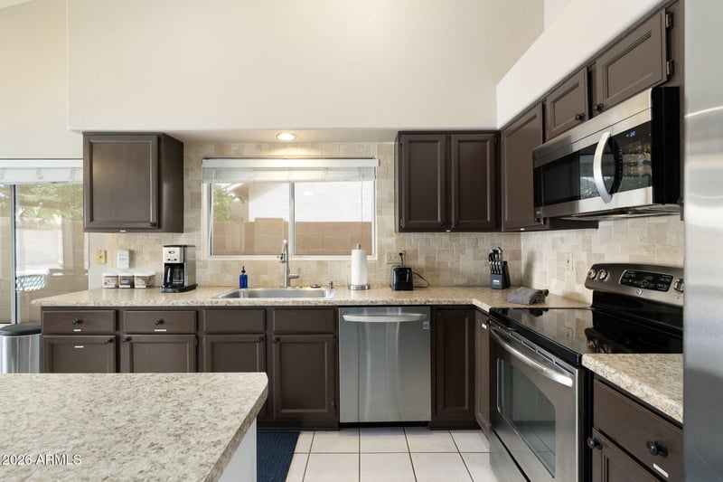 1652 E Tulsa St, Chandler, AZ 85225