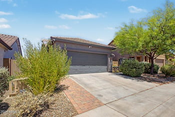 1652 Straight Arrow Ln, Phoenix, AZ 85085