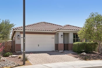 16521 Magdalena Ln, Goodyear, AZ 85338