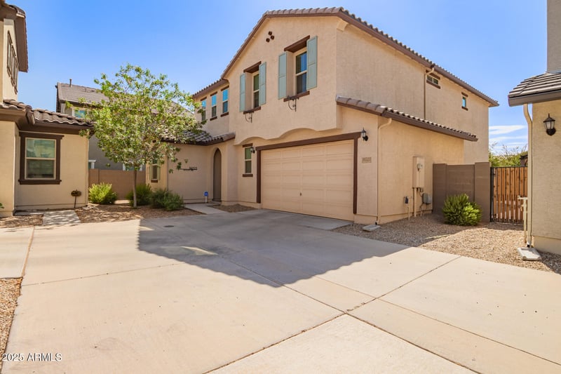 16525 Jenan Dr, Surprise, AZ 85388