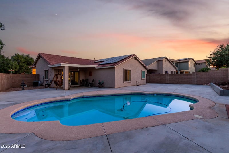 16526 Desert Ln, Surprise, AZ 85388