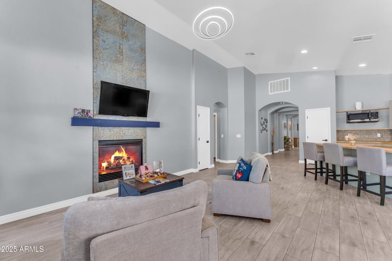 16527 171st Dr, Surprise, AZ 85388