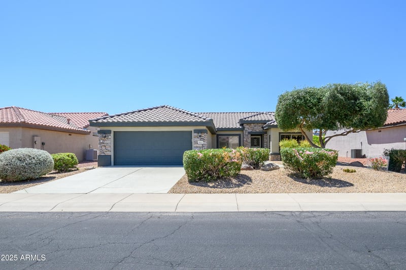 16527 Blackhawk Ct, Surprise, AZ 85374