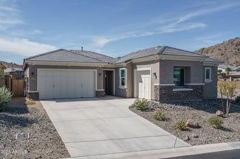 16527 Valencia Dr, Goodyear, AZ 85338