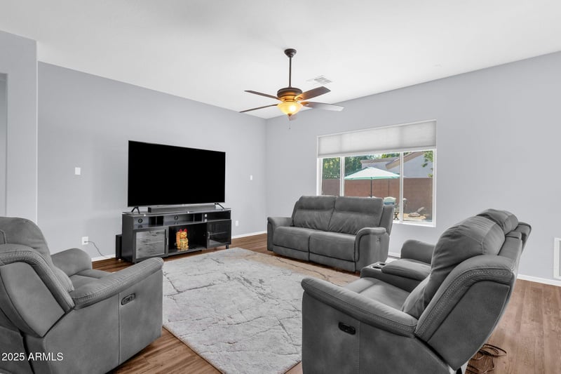 16528 181st Dr, Surprise, AZ 85388