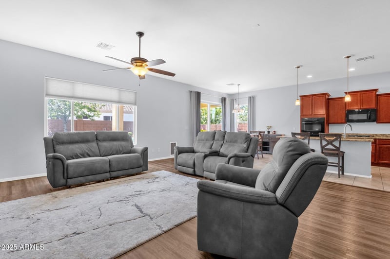 16528 181st Dr, Surprise, AZ 85388