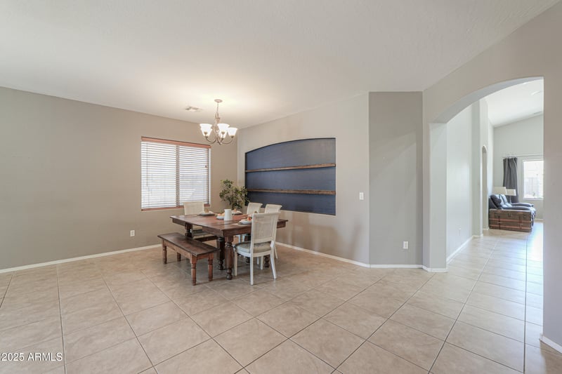 1653 Green Tree Dr, San Tan Valley, AZ 85144