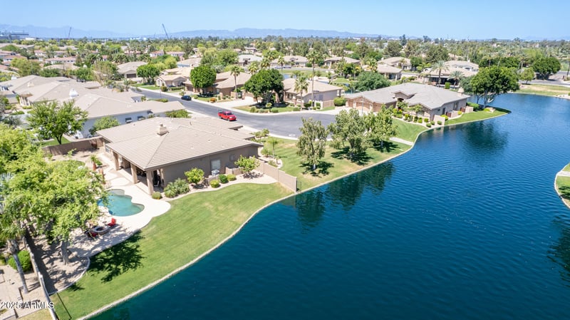 1653 W Zion Pl, Chandler, AZ 85248